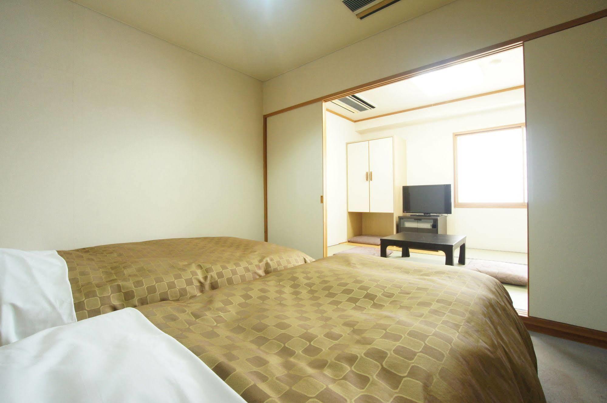 ロイヤルイン水戸-旧ホテルトレンド水戸- Mito  Extérieur photo